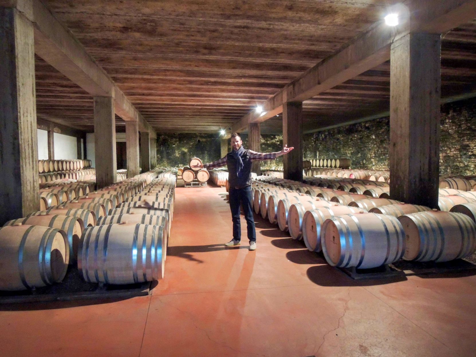 Aging barrels of Barbera